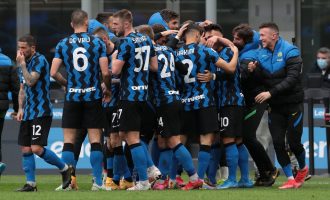 Futbollistët e Interit heqin dorë nga bonuset e trofeut të Serisë A për të ndihmuar ekipin