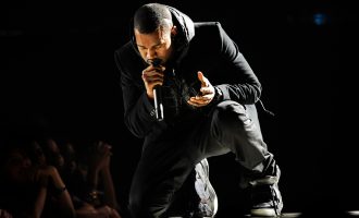 Atletet e Kanye West u shitën për një çmim rekord!