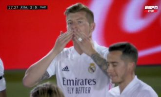 Real dyfishon epërsinë në “El Classico”, realizon Kroos