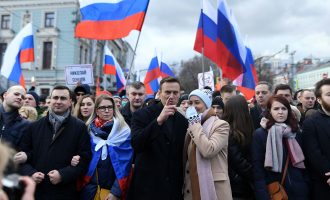 Pak para protestës në Rusi, policia arreston bashkëpunëtorët e ngushtë të Navalny