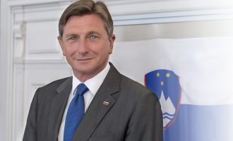 Presidenti slloven viziton nesër Kosovën, takohet me presidenten Osmani