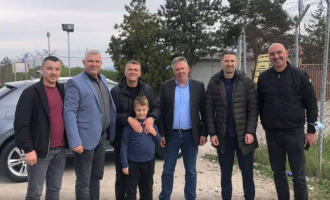 Vëllezërit Demaku kthehen në shtëpi, thonë se rasti ndaj tyre ishte i montuar