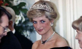 “Biçikleta e turpit” e Princeshë Dianës del në ankand për një shifër marramendëse