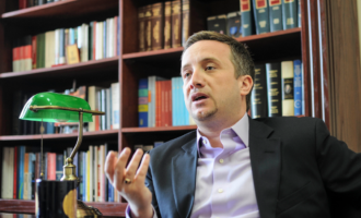 Pallaska: Popullistët nuk zgjidhin probleme, por i keqpërdorin ato