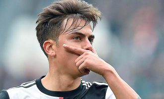 PSG sfidohet nga dy skuadra të Premier League për transferimin e Dybala
