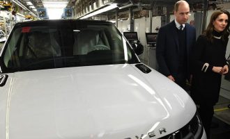 Del në ankand makina mbretërore “Range Rover” e Princit William dhe Kate Middleton