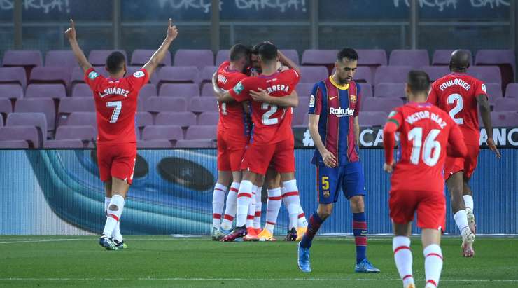 Granada befason Barcelonën në “Camp Nou”, katalunasit bëjnë hap mbrapa në luftën për titull