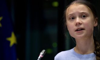 Greta Thunberg dhuron 100 mijë euro për vaksina anti-COVID