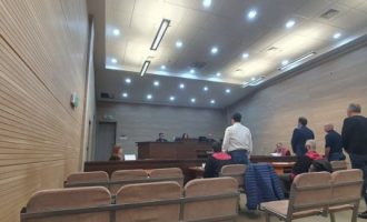 Ukë Rugova e Astrit Haraqija deklarohen të pafajshëm për akuzat rreth vizave italiane