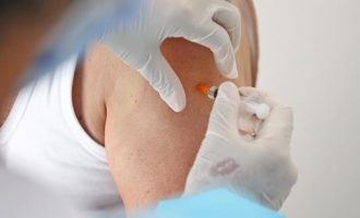 Drejtori për Çështje Fetare në Turqi, Idris Bozkurt: Vaksinimi anti-COVID nuk e prish agjërimin