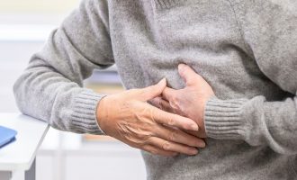 Prizren: Djali sulmon babain