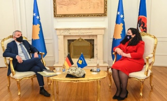 Ambasadori gjerman uron Osmanin: Gjermania do vazhdojë të jetë partnere e ngushtë me Kosovën