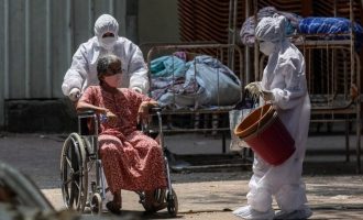 Arrin ndihma e parë me furnizime mjekësore nga Britania e Madhe në Indi