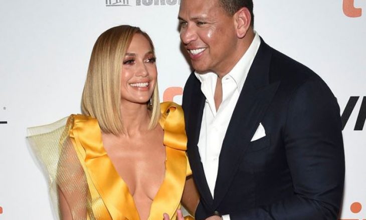 Në një furi spekulimesh për ndarje, veprimi i fundit i Jennifer Lopez përforcon dyshimet