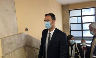 Kryesia e Kuvendit mblidhet në ora 15:00