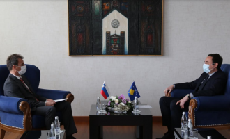 Kurti takohet me ambasadorin e Sllovenisë në Kosovë, diskutohet raporti mes dy shteteve