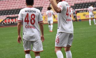 Arb Manaj shënon gol për Balikesirspor në Ligën e Parë turke