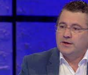 Vaksinat kineze dhe dyqani poshtë shtëpisë së Albin Kurtit