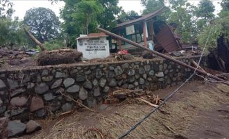 Cikloni Seroja: Të paktën 157 të vdekur në Indonezi