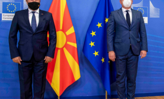 Zaev: Identiteti nuk mund të jetë arsye për bllokimin