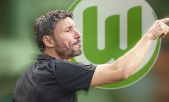 Mark van Bommel caktohet trajner i Wolfsburgut