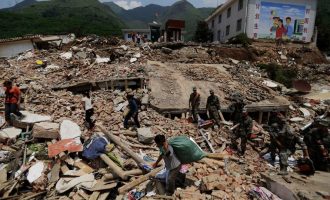 Tërmeti me magnitudë 6.1 ballë që goditi Kinën jugperëndimore ka lënë të vdekur tre persona