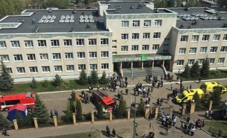 11 të vdekur pas të shtënave me armë në një shkollë ruse