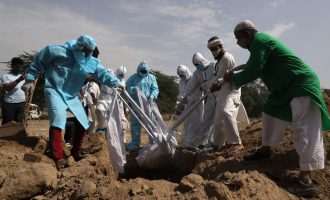 Për herë të parë brenda ditës India regjistron mbi 4 mijë viktima nga COVID-19