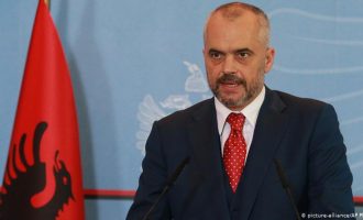 Rama pranon urime nga Juventusi për mandatin e tretë, merr një dhuratë nga ata