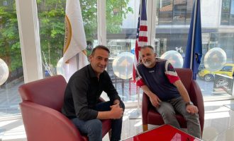 Daut Haradinaj prezanton kandidatin e parë për asamblist në Prishtinë