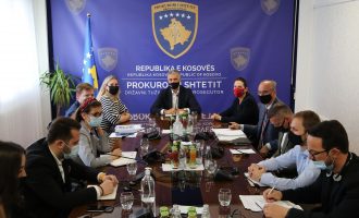 Kryeprokurori i Shtetit takohet më ekspertë për media të SHBA-së