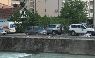 Vrasja në Pejë, flet djali i dorasit: Problemi nisi dy vjet më parë