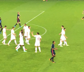 Zvicra mposht Amerikën