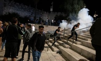 163 palestinezë dhe gjashtë oficer policor janë lënduar në trazirat në xhaminë e Al-Aqsa