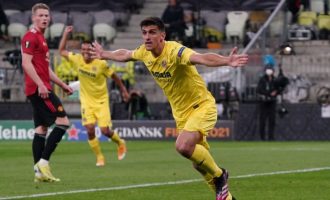 Moreno kalon Villarrealin në epërsi ndaj United në finalen e Europa League
