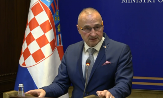 Kroacia kundër ndryshimit të kufijve, i ofron Kosovës 10 mijë doza të vaksinave anti-COVID