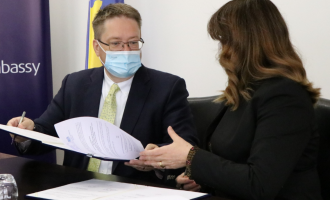 Ministria e Arsimit dhe Ambasada e Britanisë nënshkruajnë memorandum mirëkuptimi