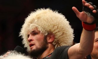 Khabini publikon fotografi nga Qabja