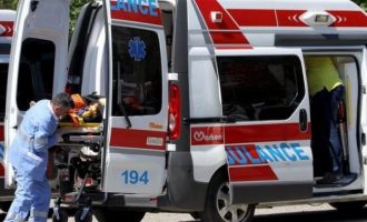 Aksident në Suharekë, një person dërgohet në QKUK