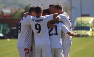 Ballkani befasohet në shtëpi nga Arbëria, ekipi nga Suhareka i largohet kreut