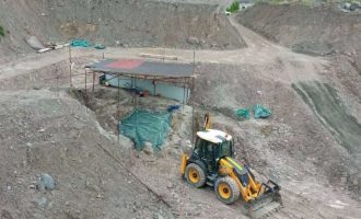 Përfundojnë gërmimet në Kizhevak të Serbisë, zhvarrosen mbetje mortore të nëntë personave