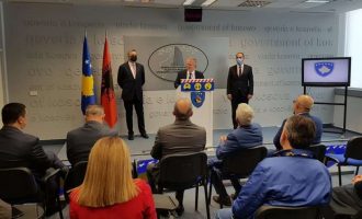 Kosova dhe Shqipëria diskutojnë për heqjen e taksës në Rrugën e Kombit