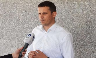 “Qeveria gaboi për paraqitjen e planit për padinë e Serbisë për gjenocid pa analizë paraprake”