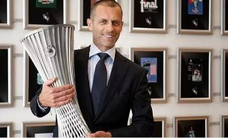 UEFA zbulon trofeun e Conference League