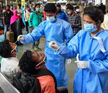 India regjistron mbi 400 mijë raste me Covid-19 në një ditë të vetme