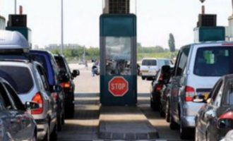 Kolona vetëm në Merdare për mërgimtarët që po kthehen në shtetet ku jetojnë