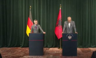 Rama kritikon BE-në për Kosovën