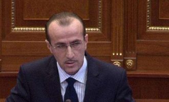 Haxhiu e cilëson të vonuar marrëveshjen e Ministrisë së Shëndetësisë me “Pfizer”