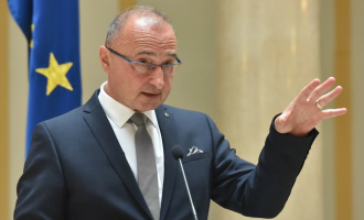 Kryediplomati kroat viziton Kosovën, takohet me Kurtin, Osmanin dhe Gërvallën