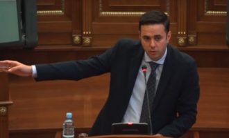 Abdixhiku – Qeverisë: Përgatiteni sa më mirë padinë për gjenocid ndaj Serbisë që të mos dështojë